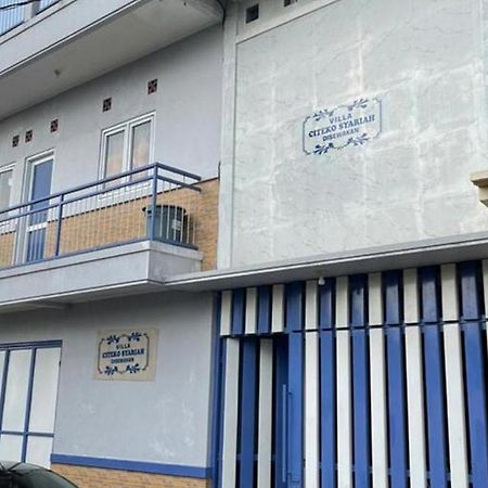 Villa Syariah Citeko Mitra Reddoorz Bogor Buitenkant foto